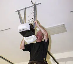 State Garage Door Service Las Vegas, NV 702-337-2406 State Garage Door Service Las Vegas, NV 702-337-2406 - zip-01